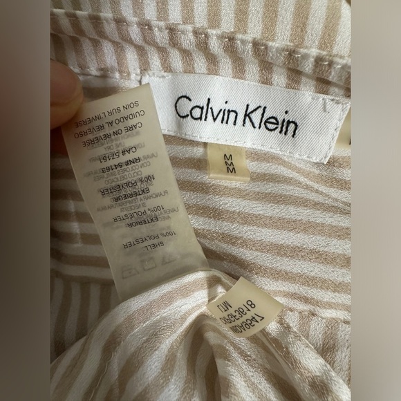 🛍️Calvin Klein stretches rolled up sleeve buttons front shirt size M - Picture 7 of 8